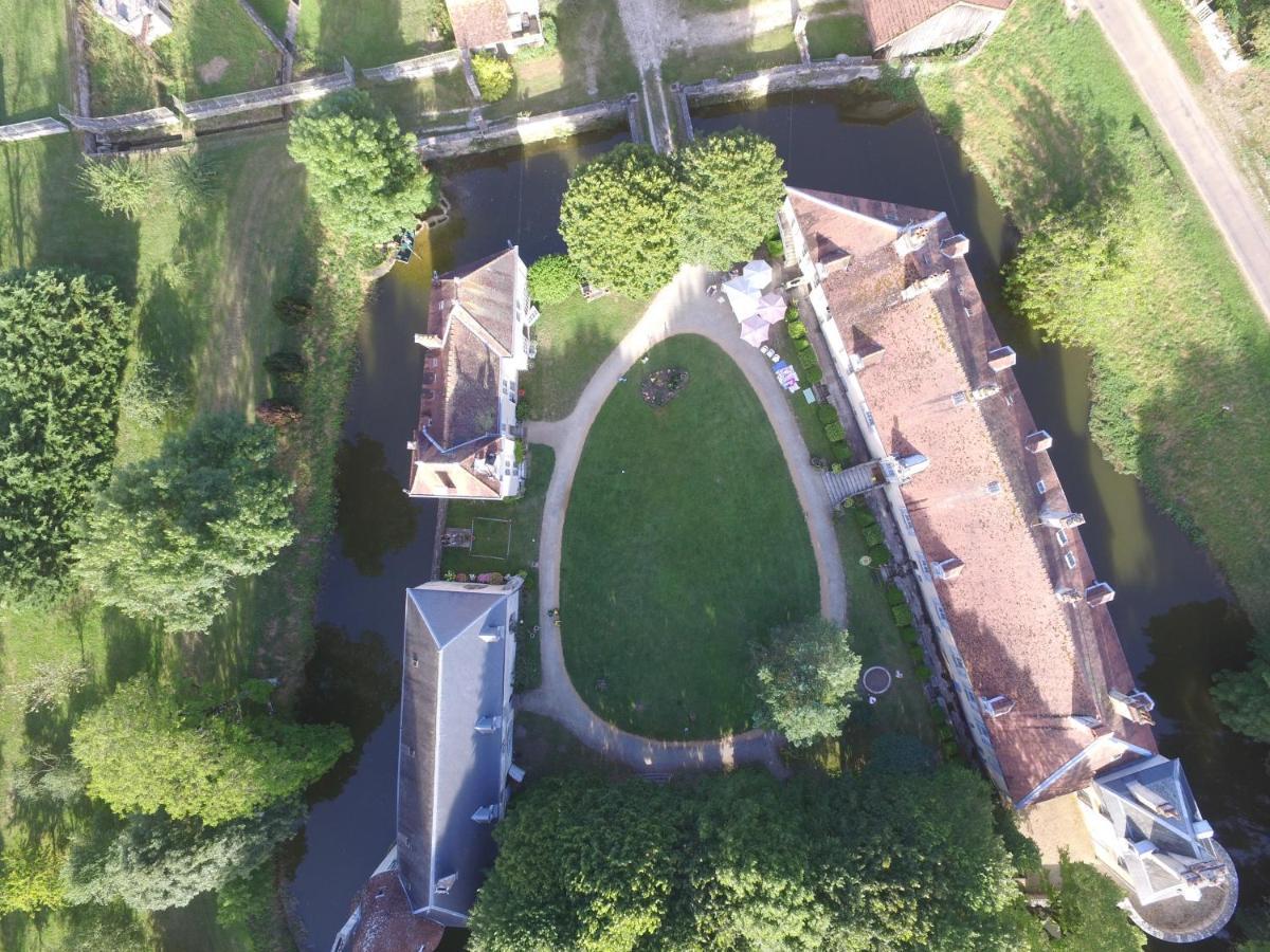 Chateau De Mauvilly住宿加早餐旅馆 外观 照片